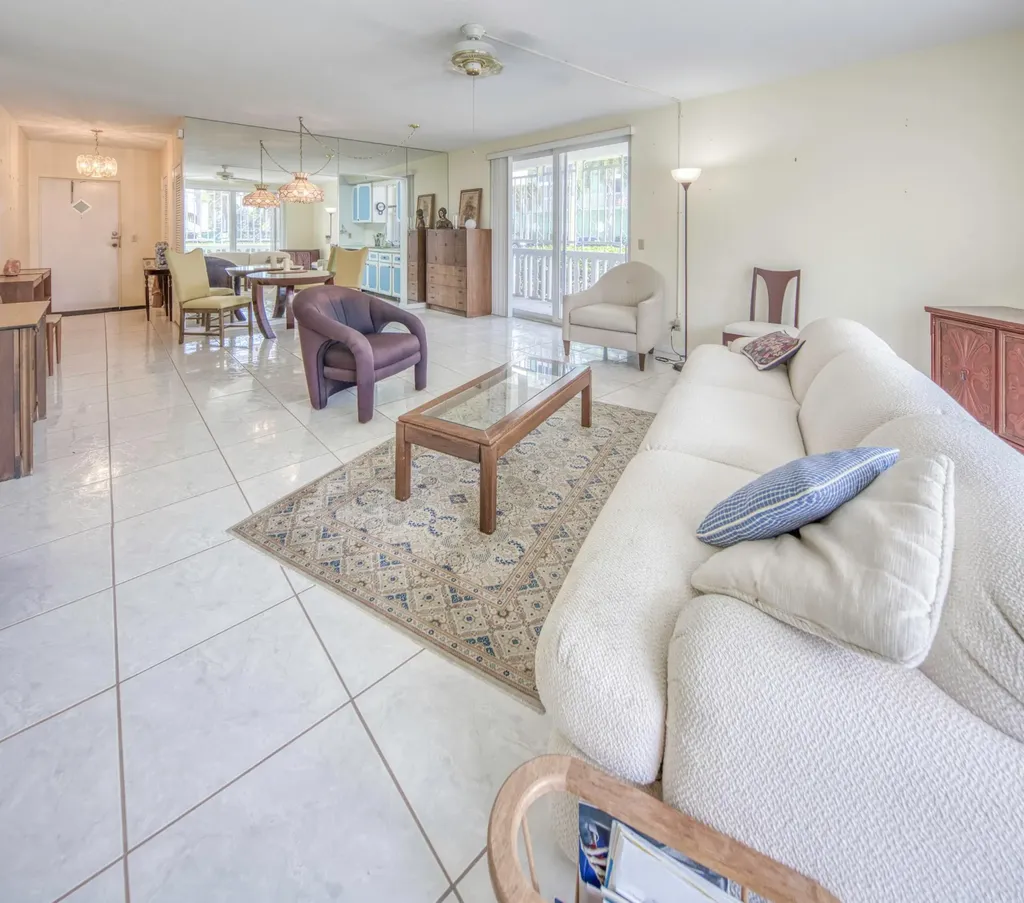 1 S Lakeside Drive Lake Worth Beach FL 33460