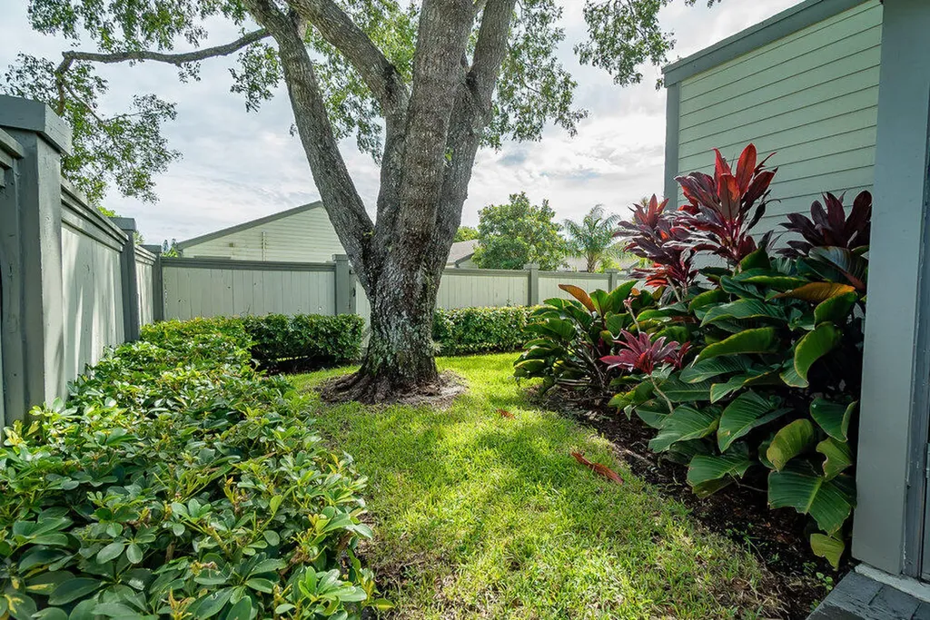 13335 Bedford Mews Court Wellington FL 33414