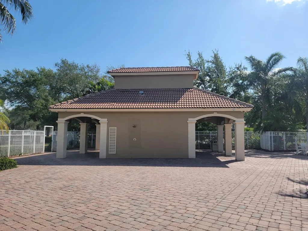 6585 Lurais Drive Lake Worth FL 33463