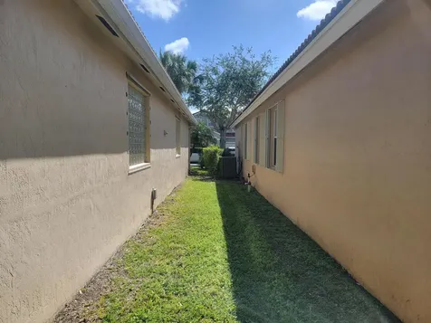 6585 Lurais Drive Lake Worth FL 33463