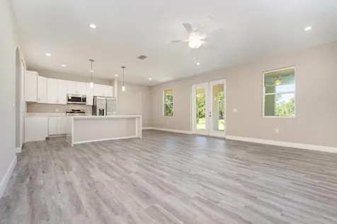1041 Wesberry Street SE Palm Bay FL 32909