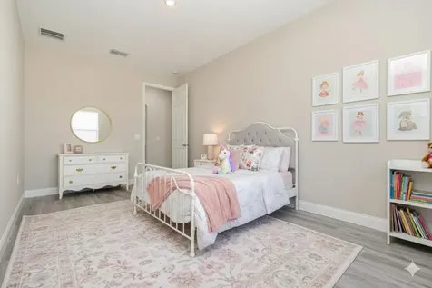 1041 Wesberry Street SE Palm Bay FL 32909