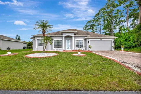 1958 SW Del Rio Boulevard Port St Lucie FL 34953