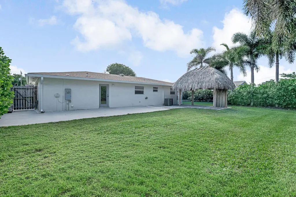 6705 Massachusetts Drive Lake Worth FL 33462