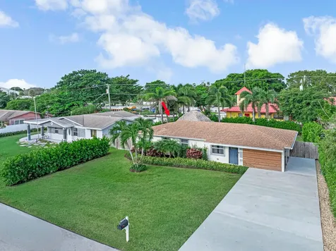 6705 Massachusetts Drive Lake Worth FL 33462