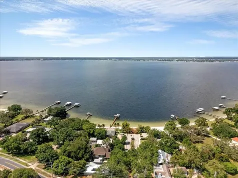 216 Micco Avenue Sebring FL 33870