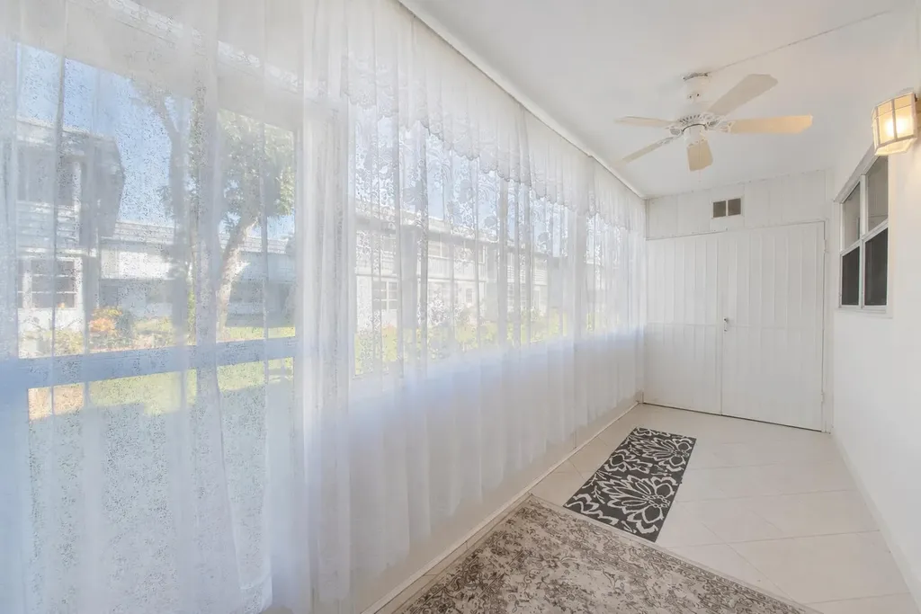 308 Brittany G Delray Beach FL 33446