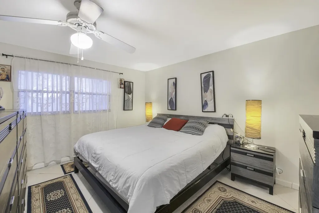 308 Brittany G Delray Beach FL 33446