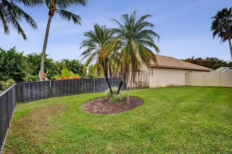 1628 Carriage Brooke Drive Wellington FL 33414