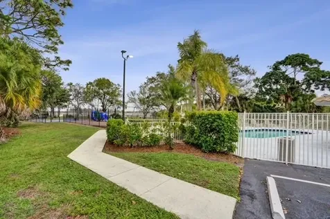 1628 Carriage Brooke Drive Wellington FL 33414