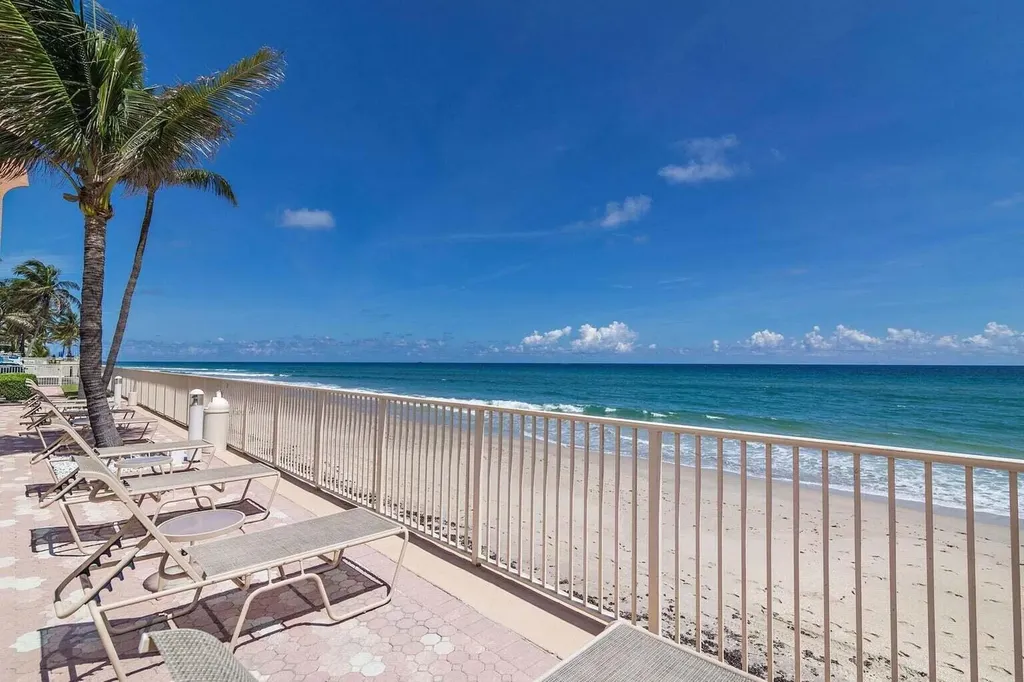 3520 S Ocean Boulevard South Palm Beach FL 33480