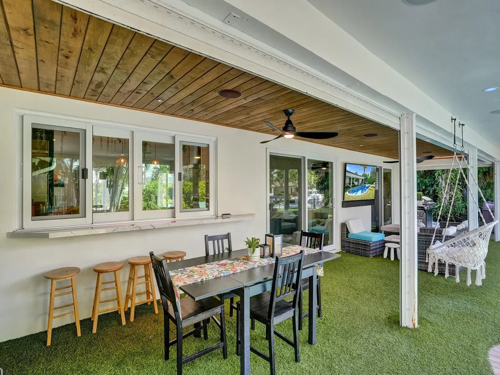 3821 NE 29th Avenue Lighthouse Point FL 33064