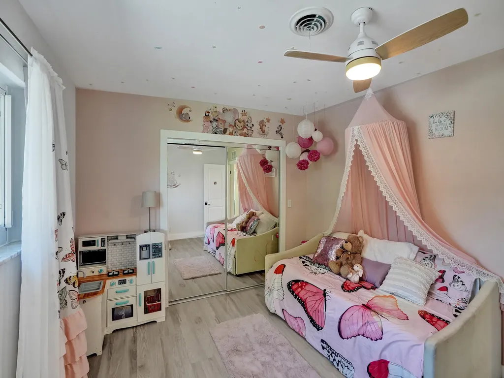 3821 NE 29th Avenue Lighthouse Point FL 33064