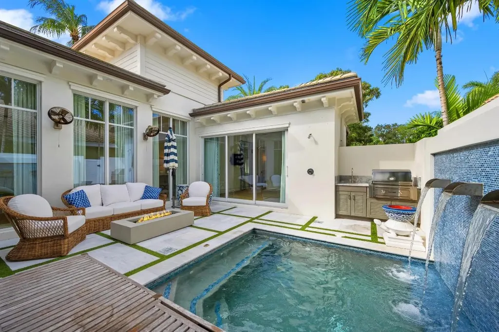 104 Lanitee Circle Jupiter FL 33458