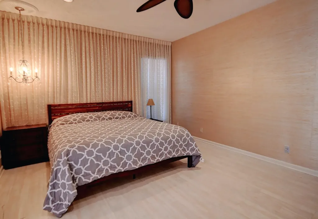 19356 Cherry Hills Terrace Boca Raton FL 33498