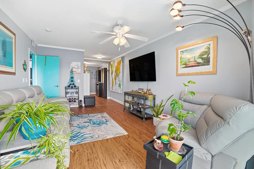 112 Doolen Court North Palm Beach FL 33408