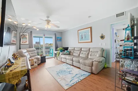 112 Doolen Court North Palm Beach FL 33408