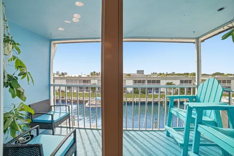 112 Doolen Court North Palm Beach FL 33408