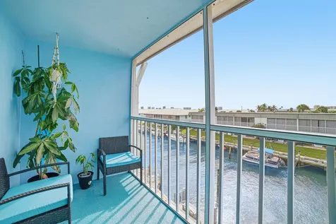 112 Doolen Court North Palm Beach FL 33408