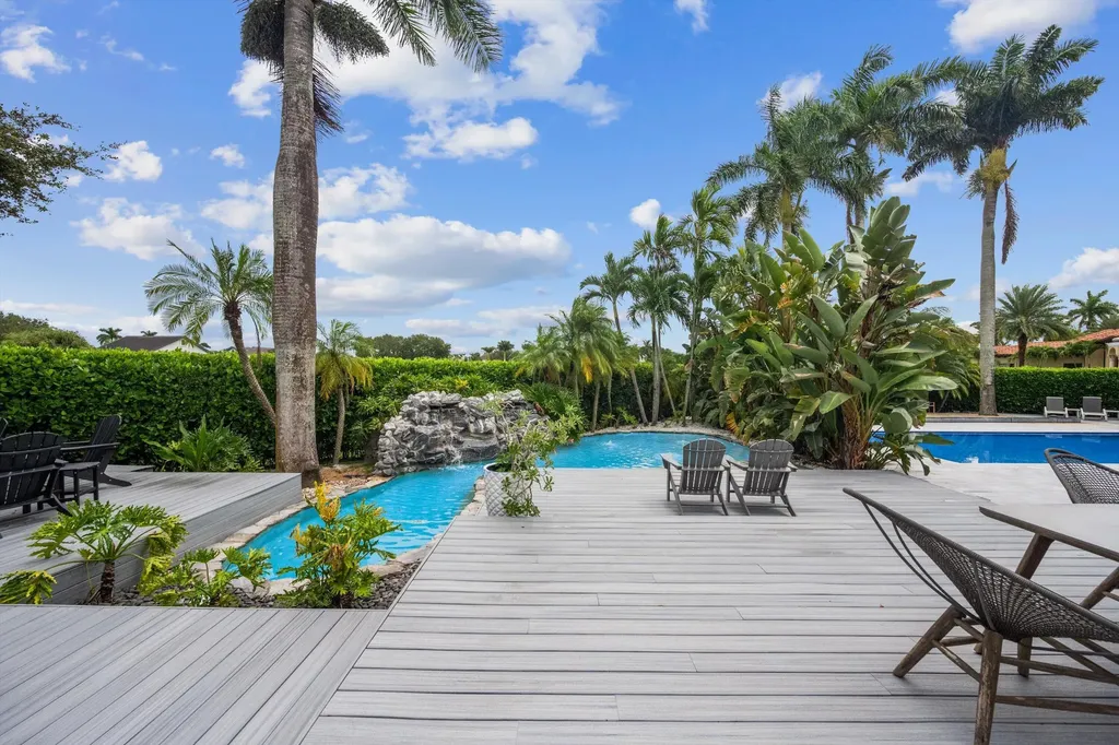 15850 Britten Lane Wellington FL 33414