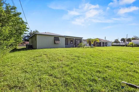 2174 SW Larchmont Lane Port St Lucie FL 34984