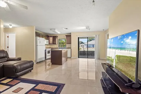 2174 SW Larchmont Lane Port St Lucie FL 34984