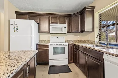 2174 SW Larchmont Lane Port St Lucie FL 34984