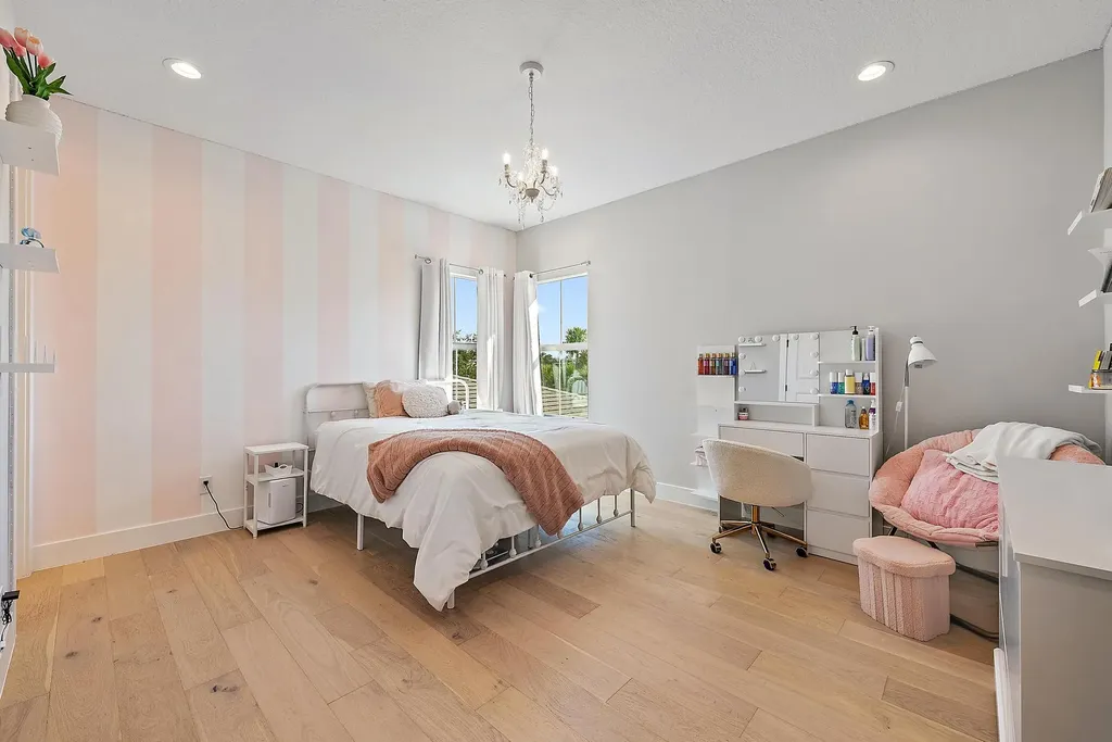 9316 Crestview Circle Palm Beach Gardens FL 33412