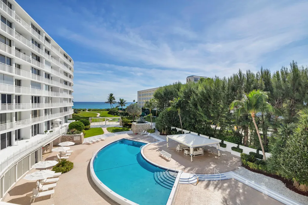 2780 S Ocean Boulevard Palm Beach FL 33480
