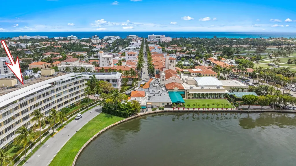 425 Worth Avenue Palm Beach FL 33480