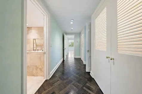 425 Worth Avenue Palm Beach FL 33480