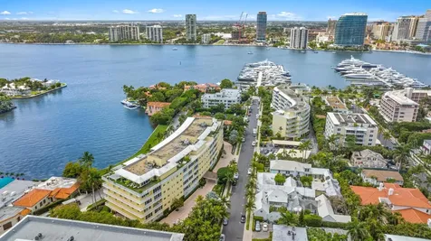 425 Worth Avenue Palm Beach FL 33480