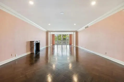 425 Worth Avenue Palm Beach FL 33480