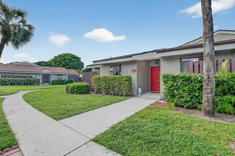 211 Meadows Drive Boynton Beach FL 33436