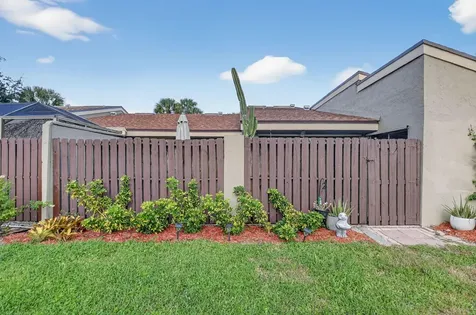 211 Meadows Drive Boynton Beach FL 33436