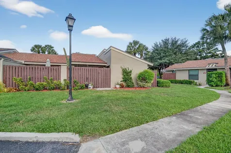 211 Meadows Drive Boynton Beach FL 33436
