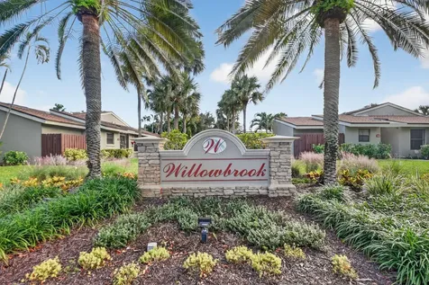 211 Meadows Drive Boynton Beach FL 33436
