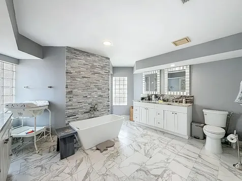 450 NW 53rd Street Boca Raton FL 33487