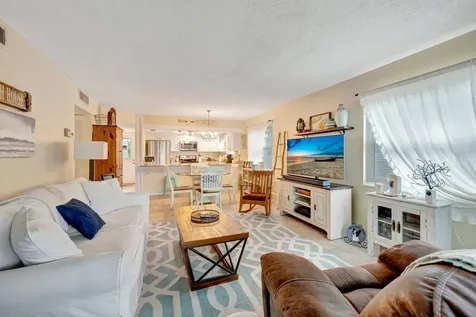 2950 SE Ocean Boulevard Stuart FL 34996