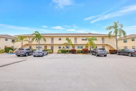 2950 SE Ocean Boulevard Stuart FL 34996