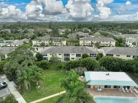2950 SE Ocean Boulevard Stuart FL 34996