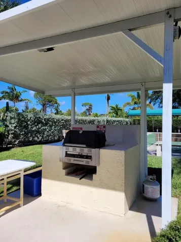 2950 SE Ocean Boulevard Stuart FL 34996