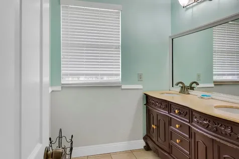 12121 70th Place N West Palm Beach FL 33412