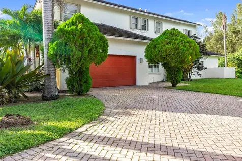 12121 70th Place N West Palm Beach FL 33412