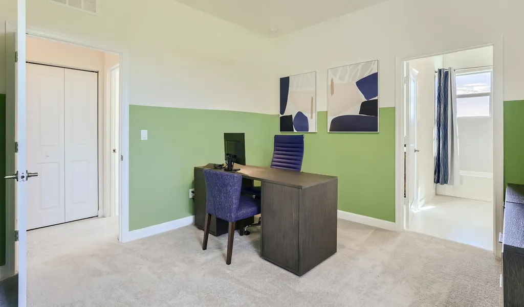 818 SE Grovebush Lane Port St Lucie FL 34984