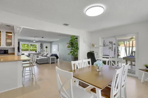 103 16th Avenue South Lake Worth Beach FL 33460