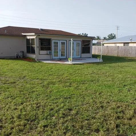 2482 SE Floresta Drive Port St Lucie FL 34984