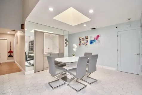 7504 Sierra Drive E Boca Raton FL 33433