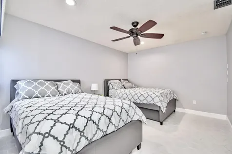 7504 Sierra Drive E Boca Raton FL 33433
