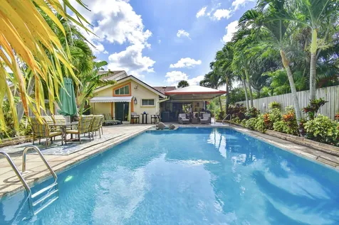 7504 Sierra Drive E Boca Raton FL 33433